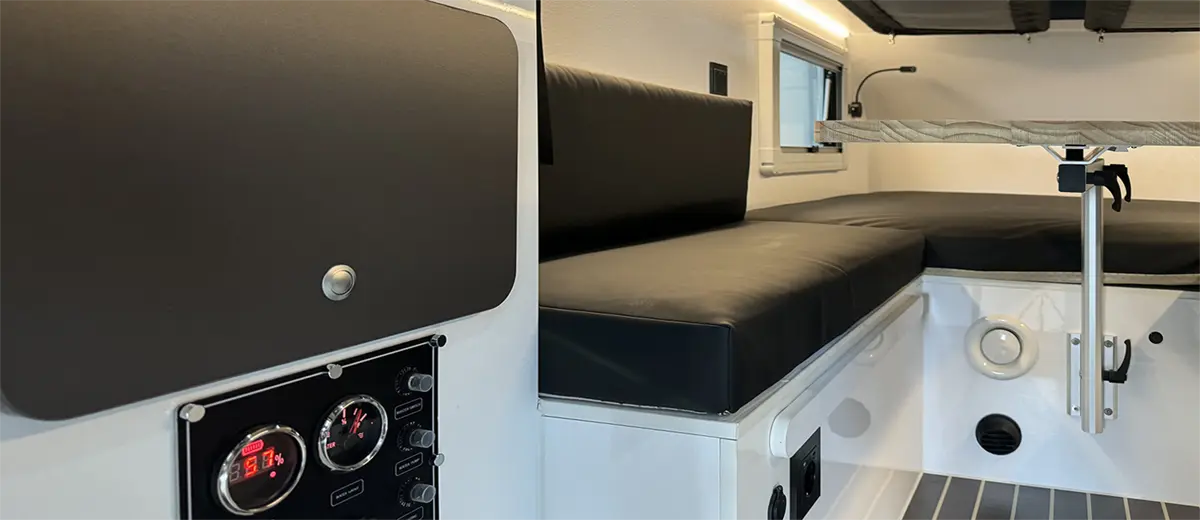 Off Road Caravan With Shower room (8)